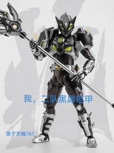 铠甲二队黑犀侠好强